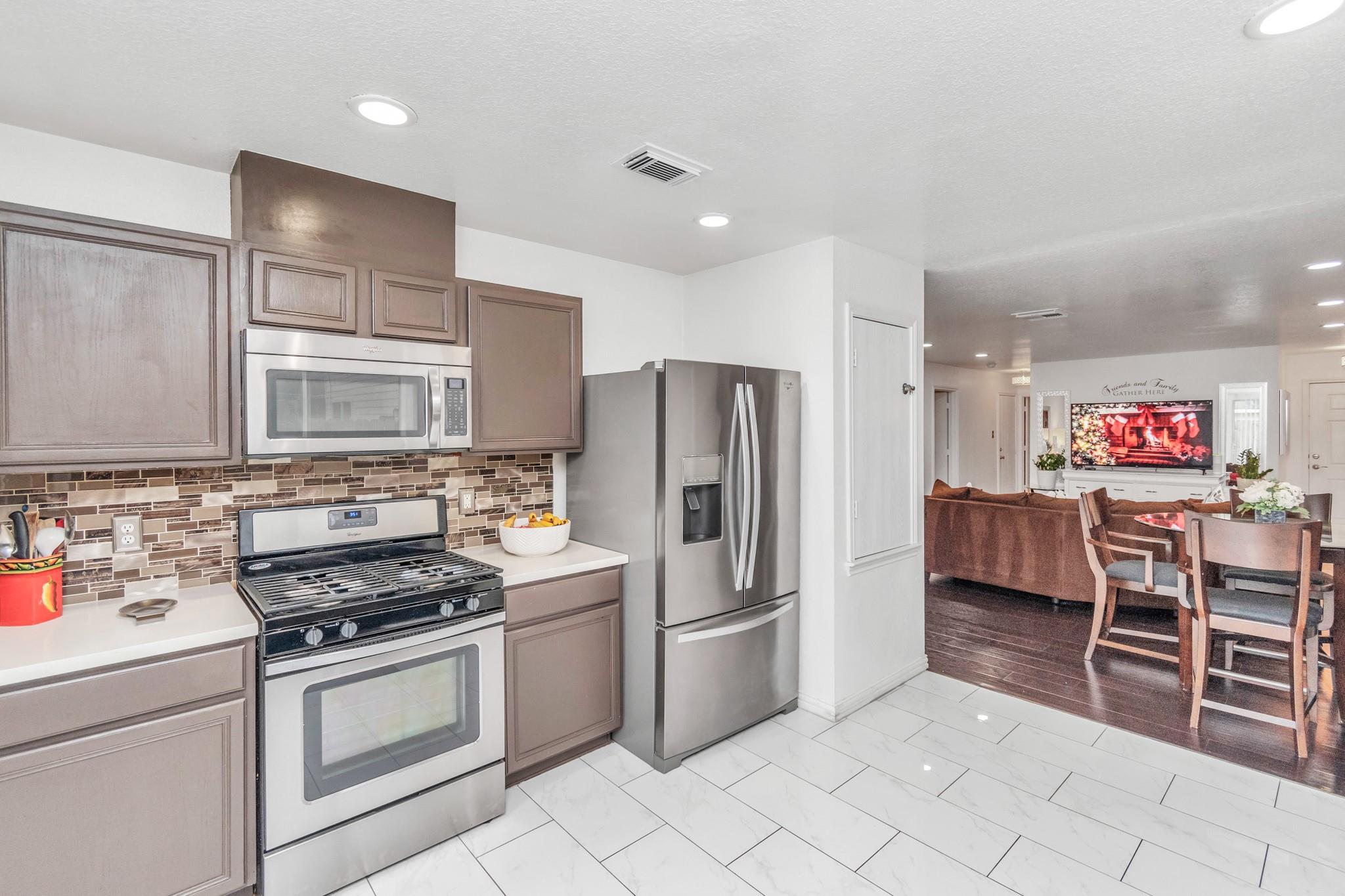 7327 Enchanted Creek Drive