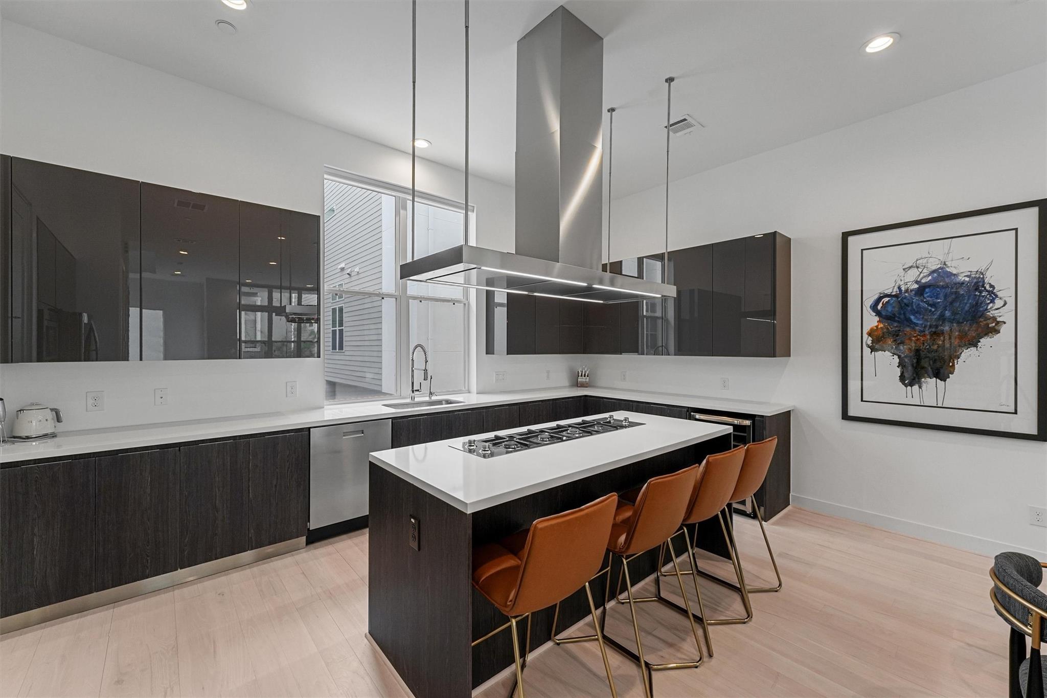 5854 E Post Oak Lane