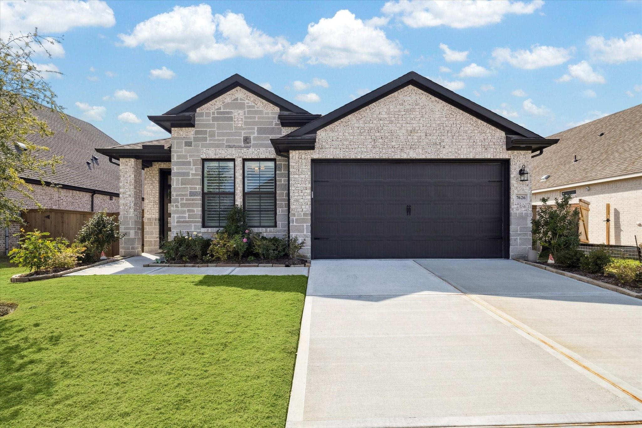 7626 Tall Trees Grove Lane