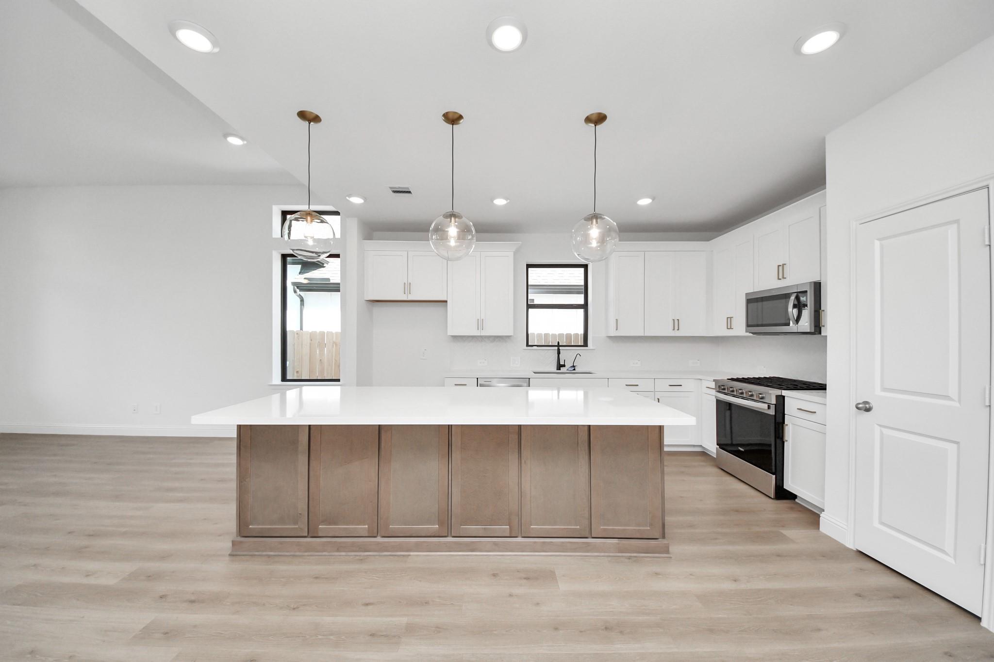 7727 Cattail Shallows Lane