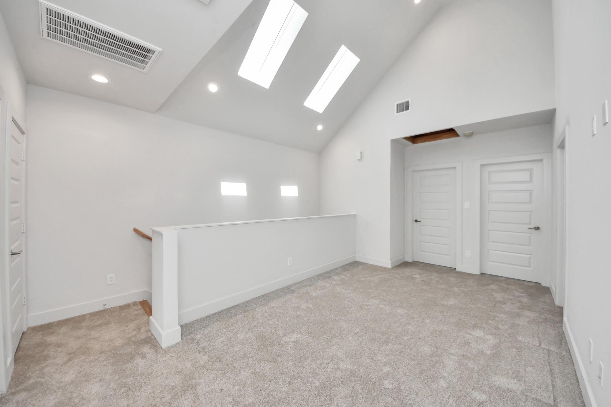 3015 Pelon Cay Drive