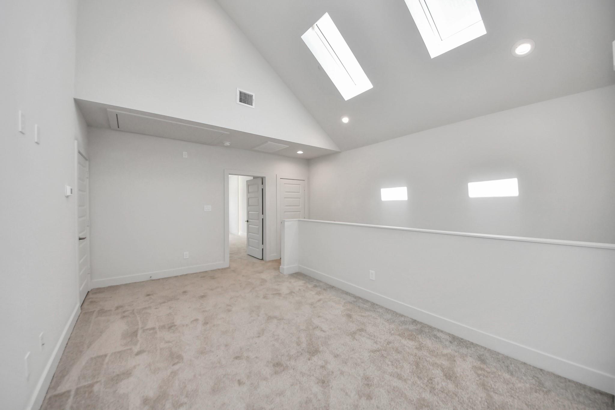 3015 Pelon Cay Drive