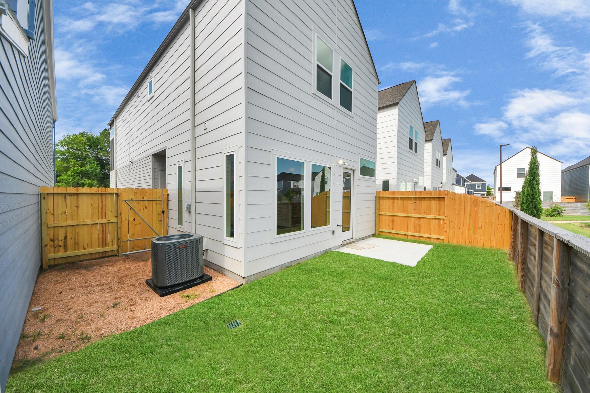 3015 Pelon Cay Drive