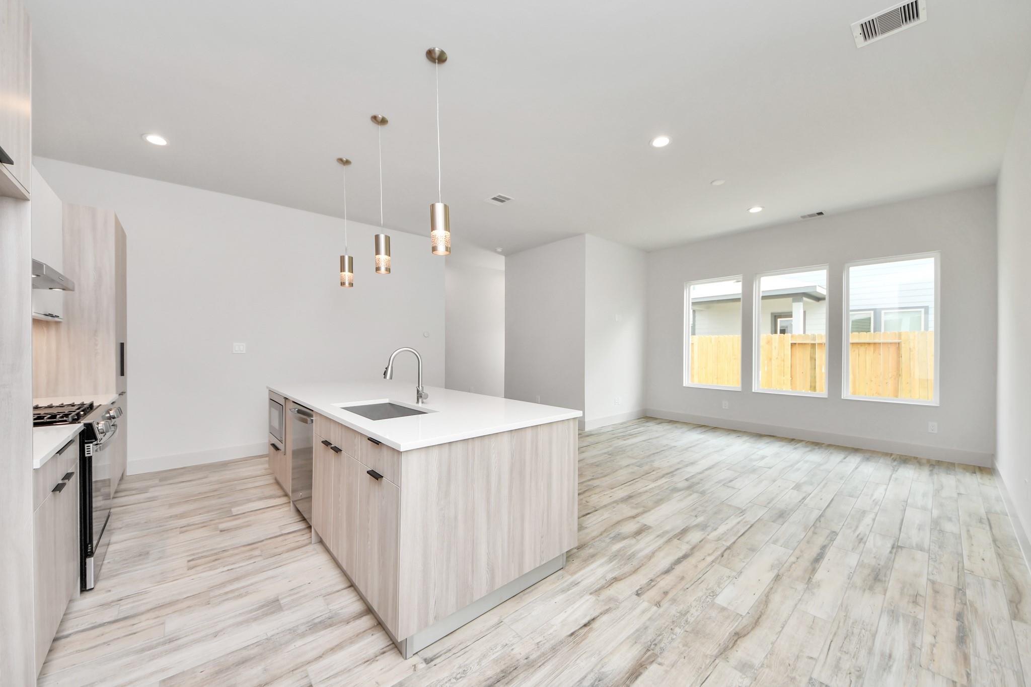 4022 Boho Lane