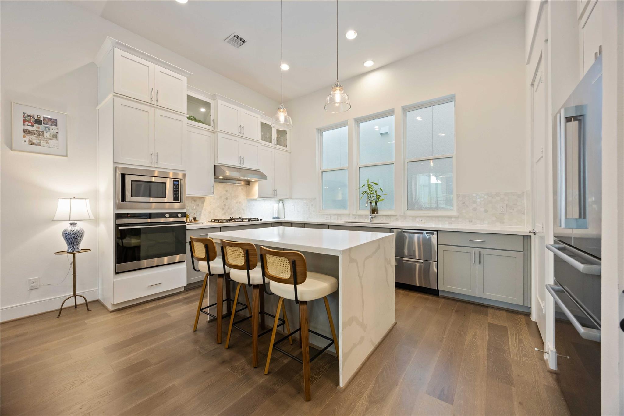 1211 Hickory Street # D