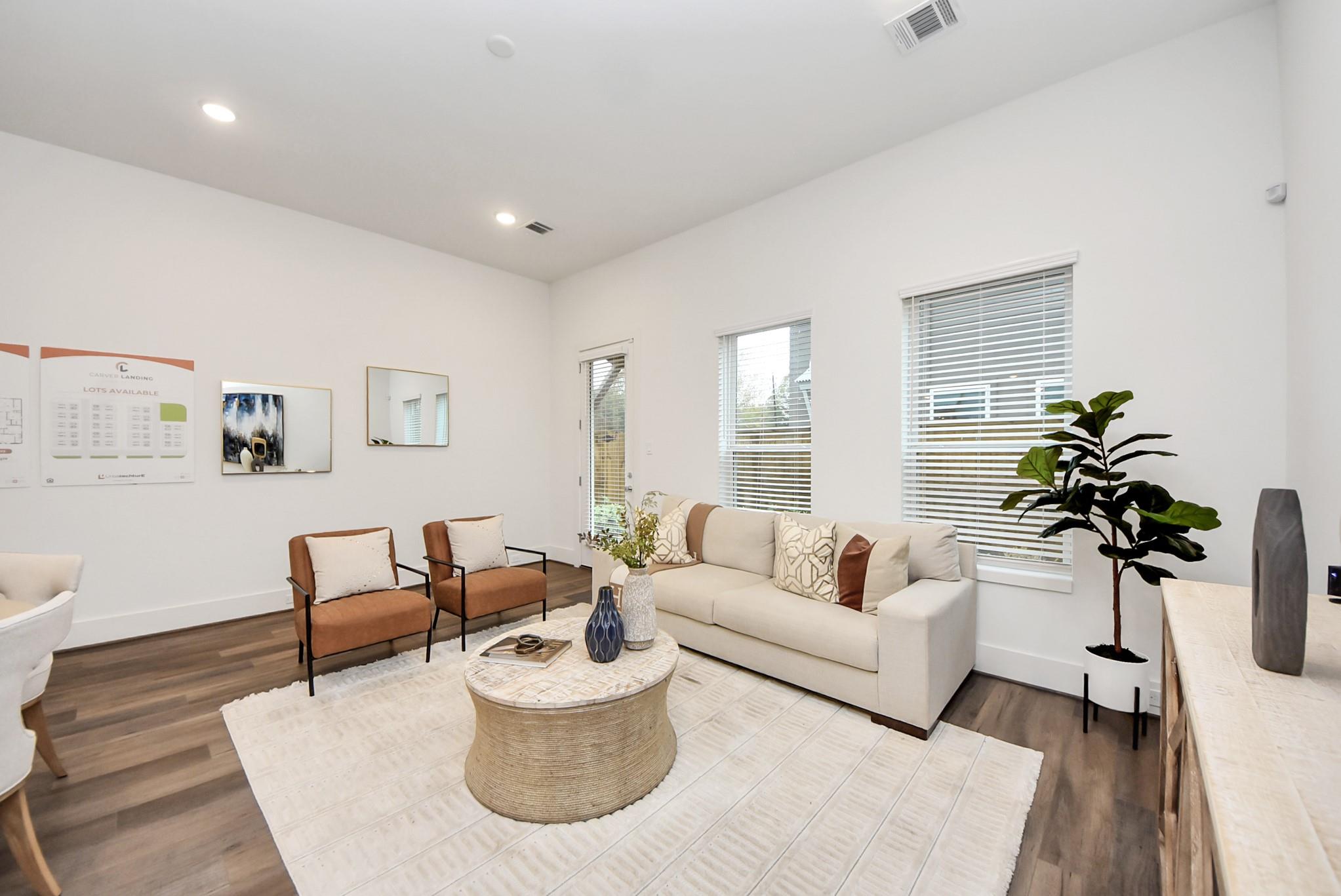 7504 Carver Road Unit: E