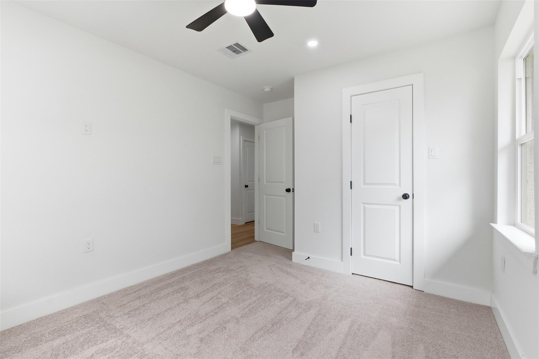 3017 Cedarcrest Drive