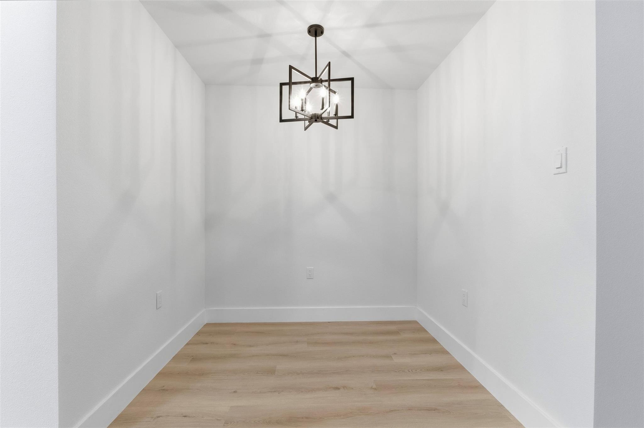 3017 Cedarcrest Drive