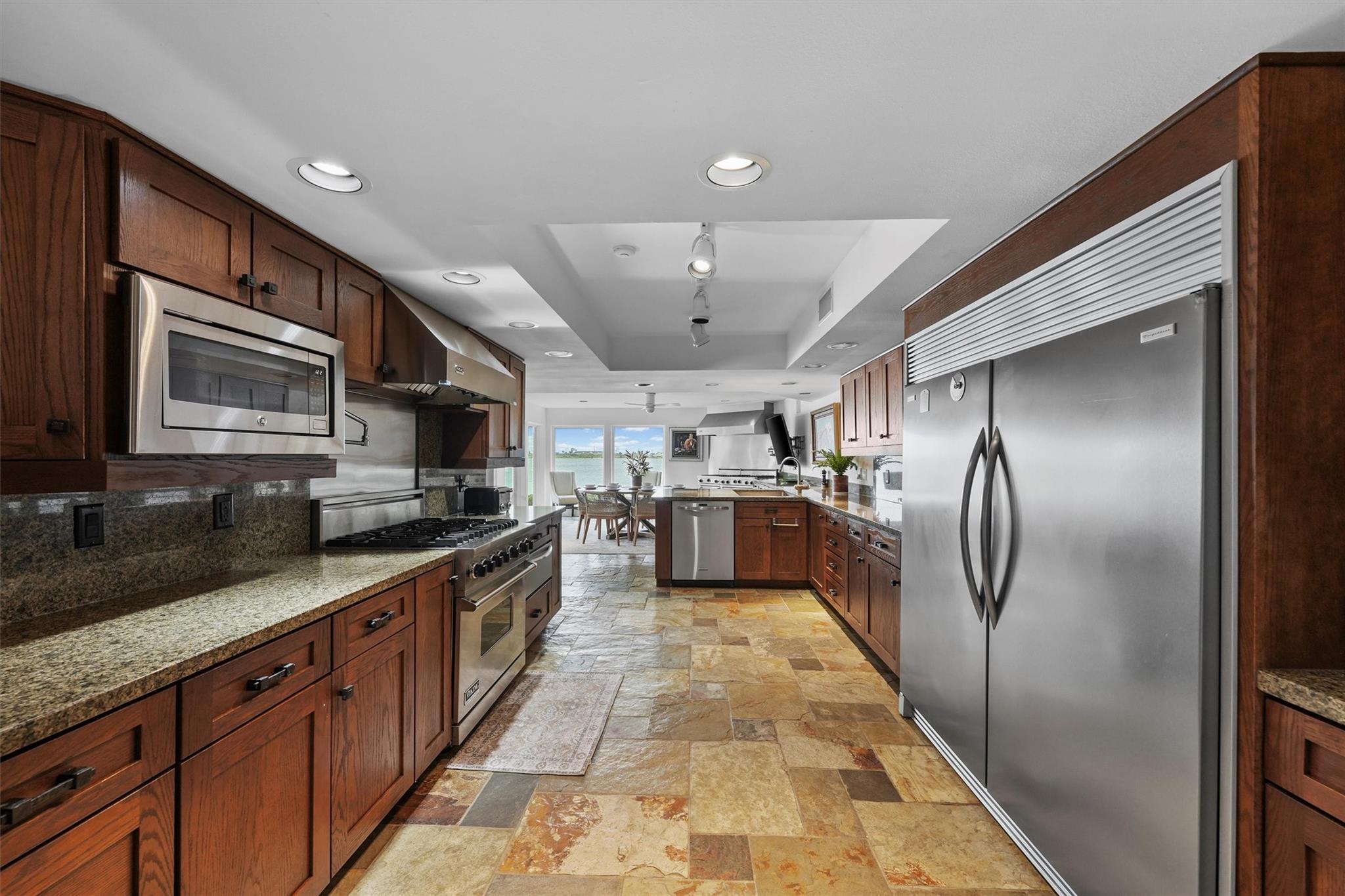 18 S Shore Drive S