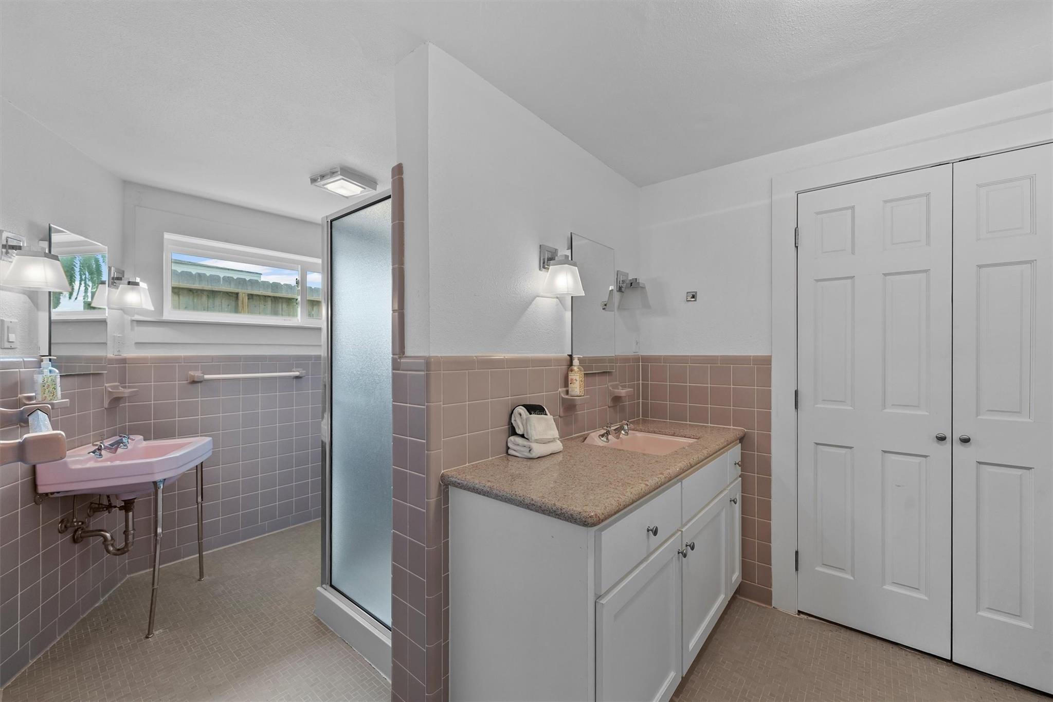 18 S Shore Drive S