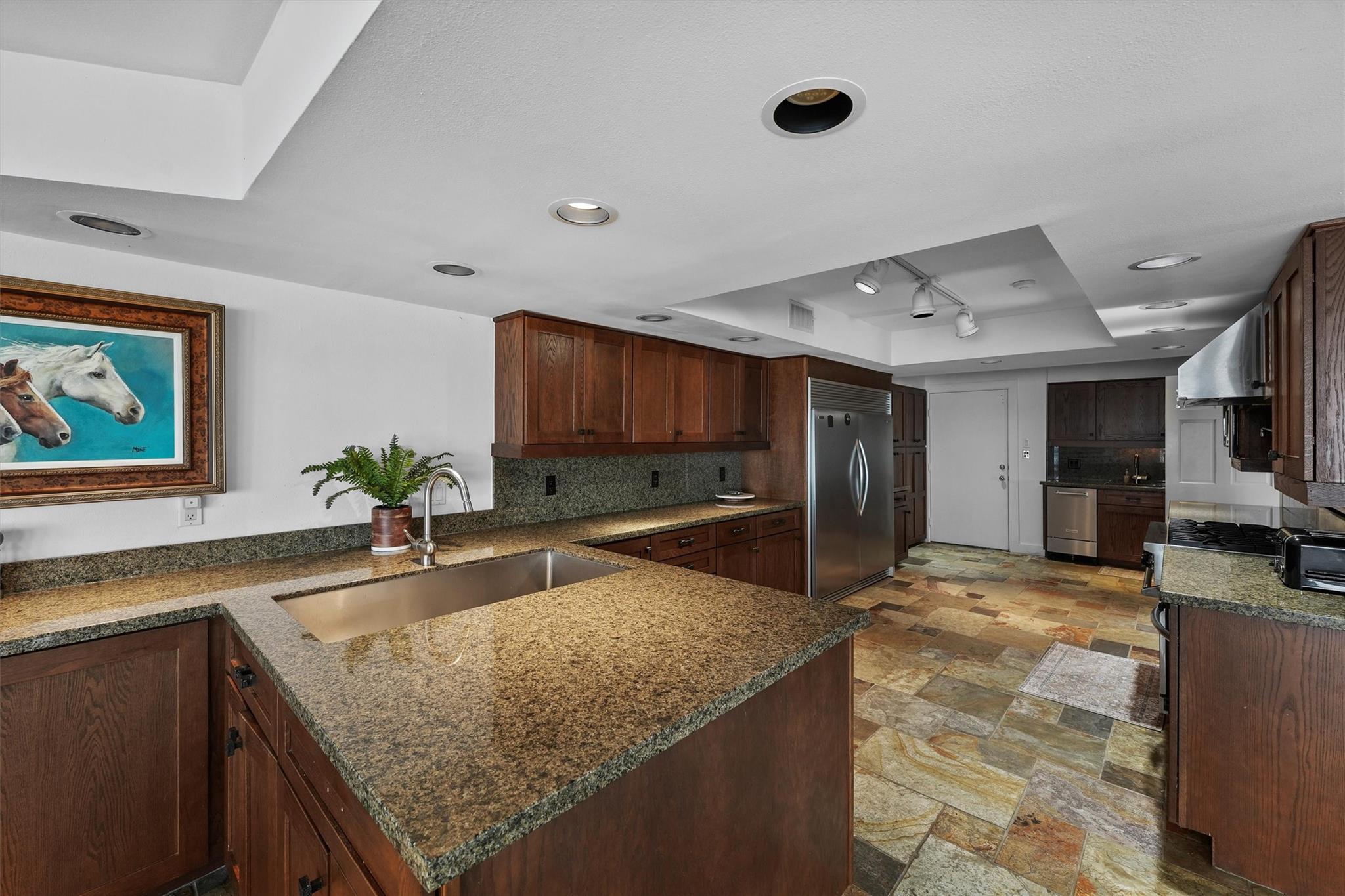 18 S Shore Drive S