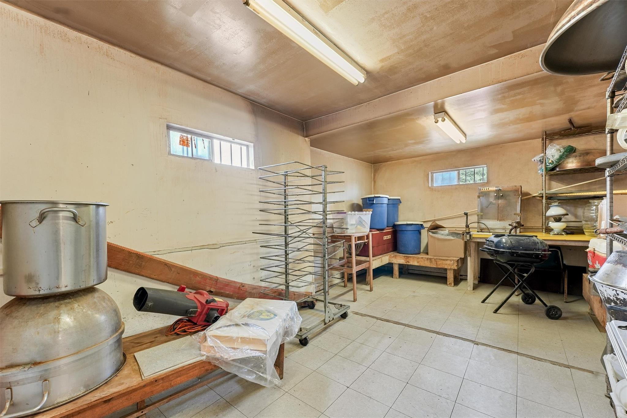 2915 Kashmere Street