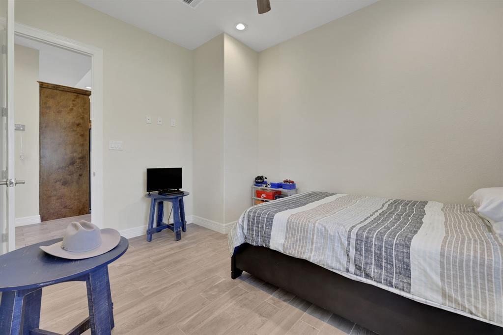 3718 Palm Crest Drive