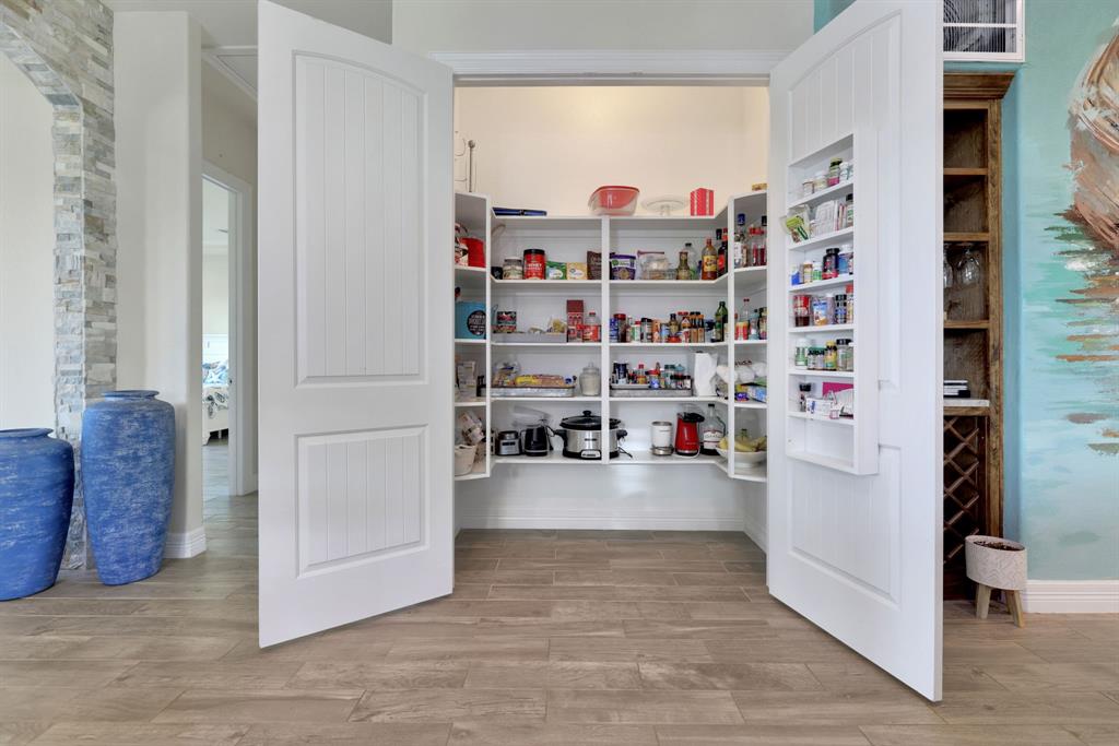 3718 Palm Crest Drive