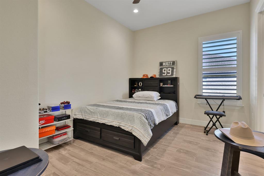 3718 Palm Crest Drive