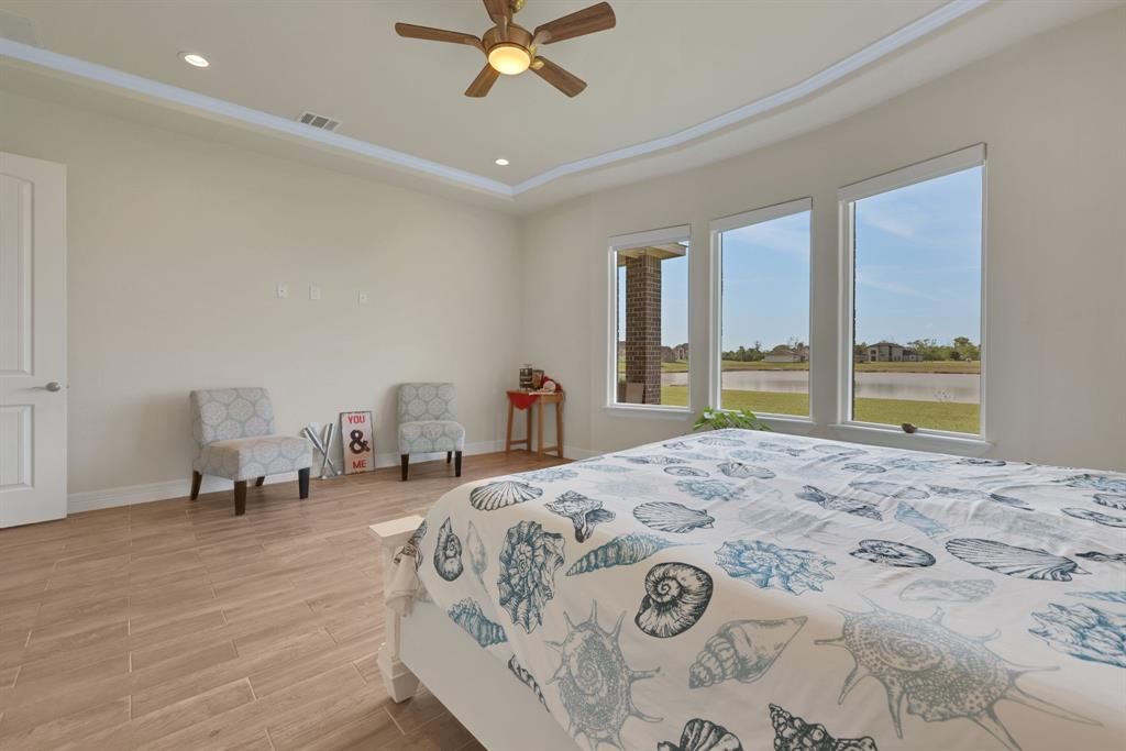 3718 Palm Crest Drive