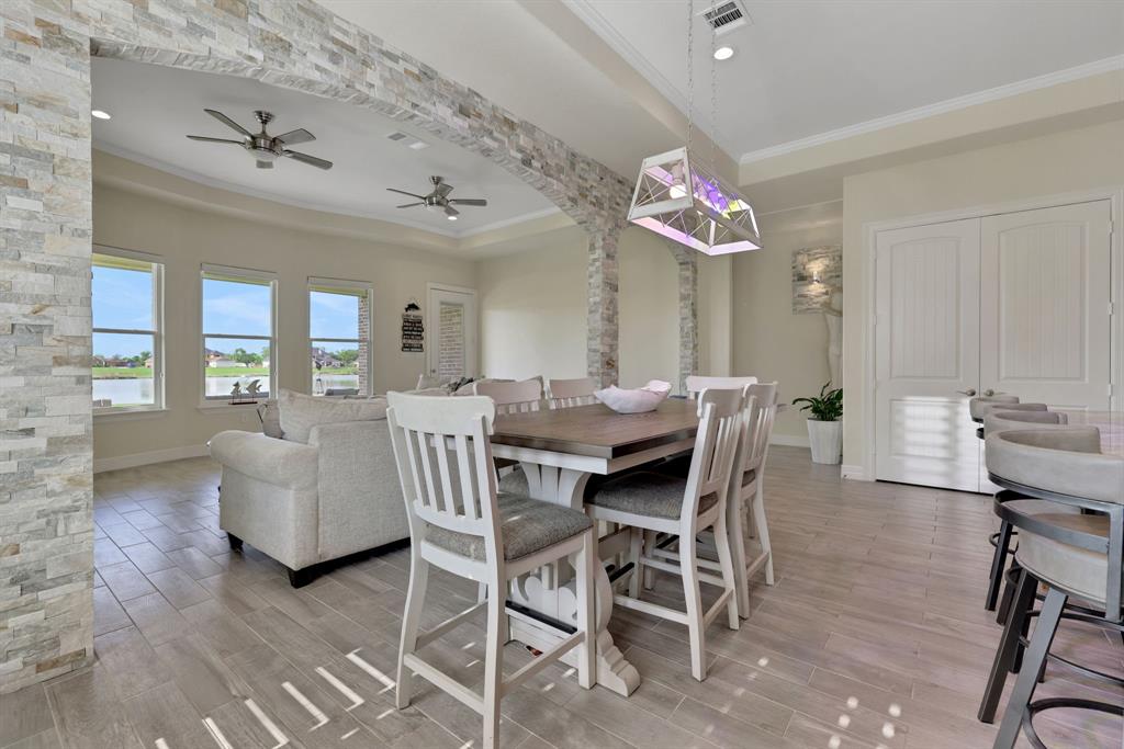 3718 Palm Crest Drive