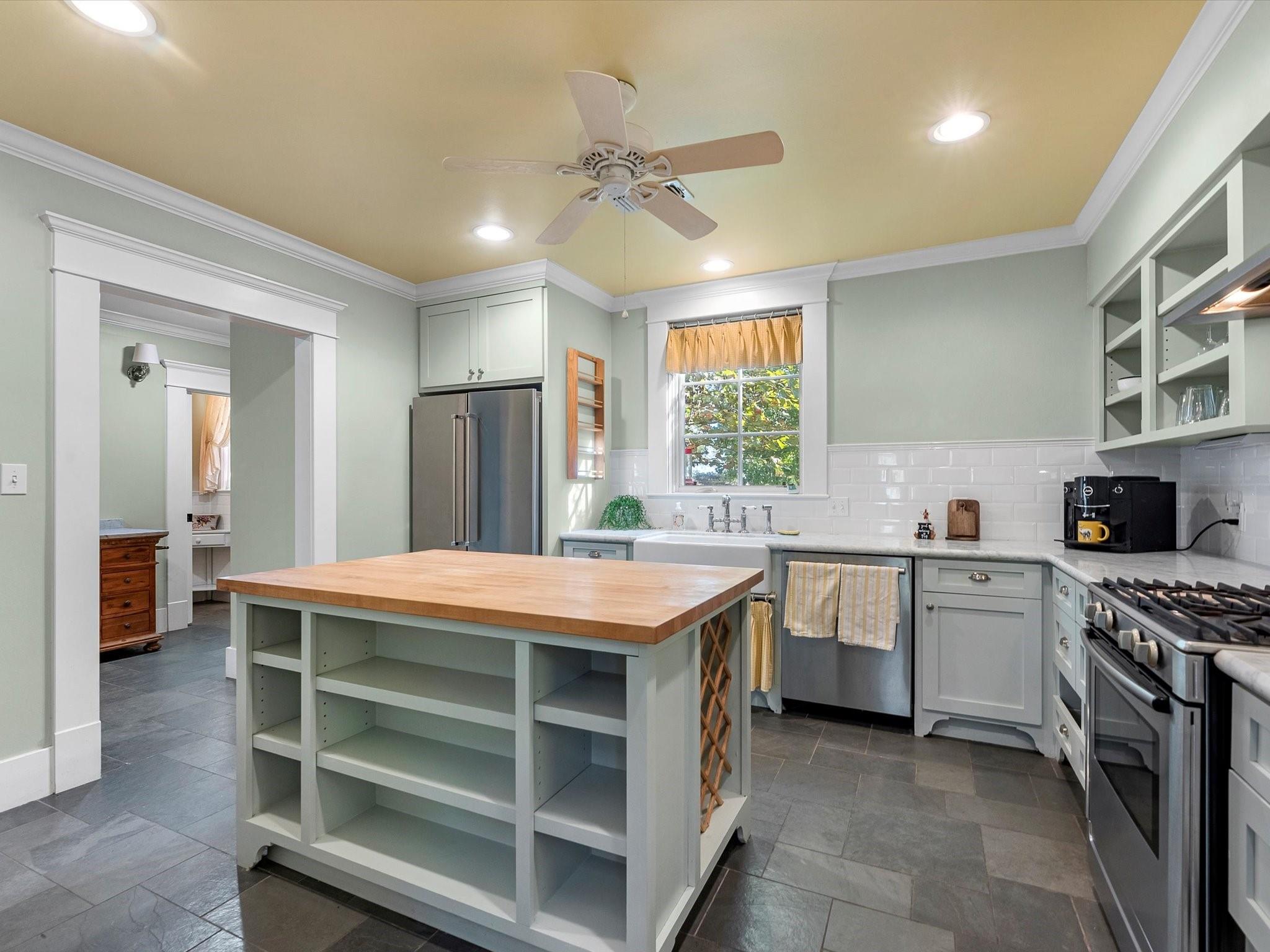 3100 Trails End Lane