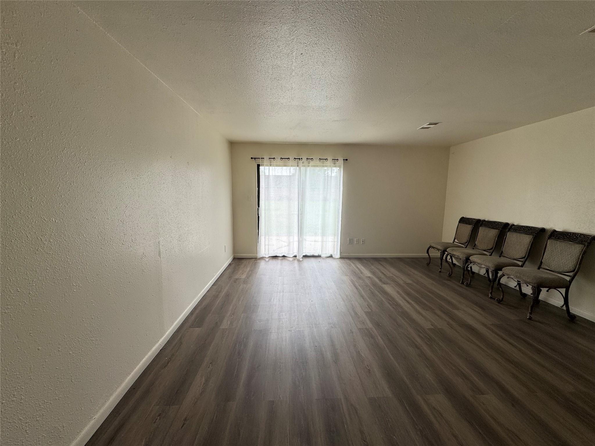 733 Pine Avenue