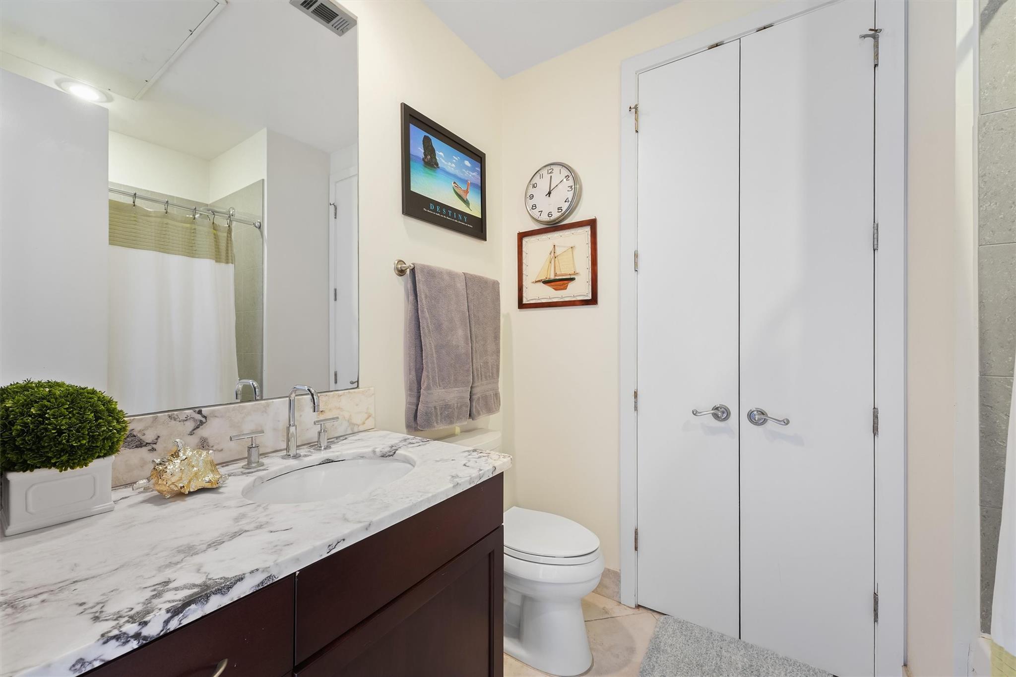 10327 Termini San Luis Pass Road # 611