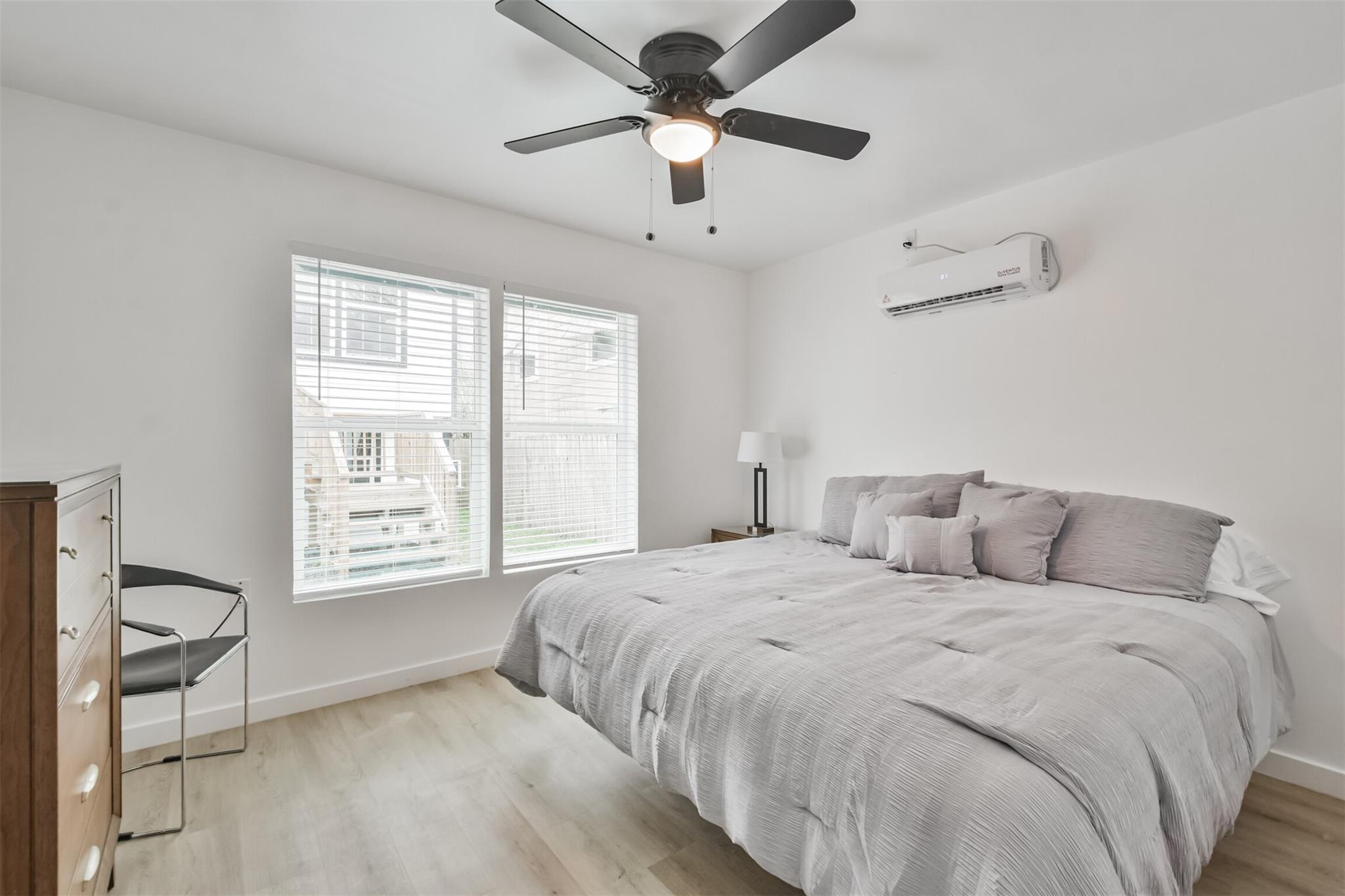 4705 A&B Pease Street