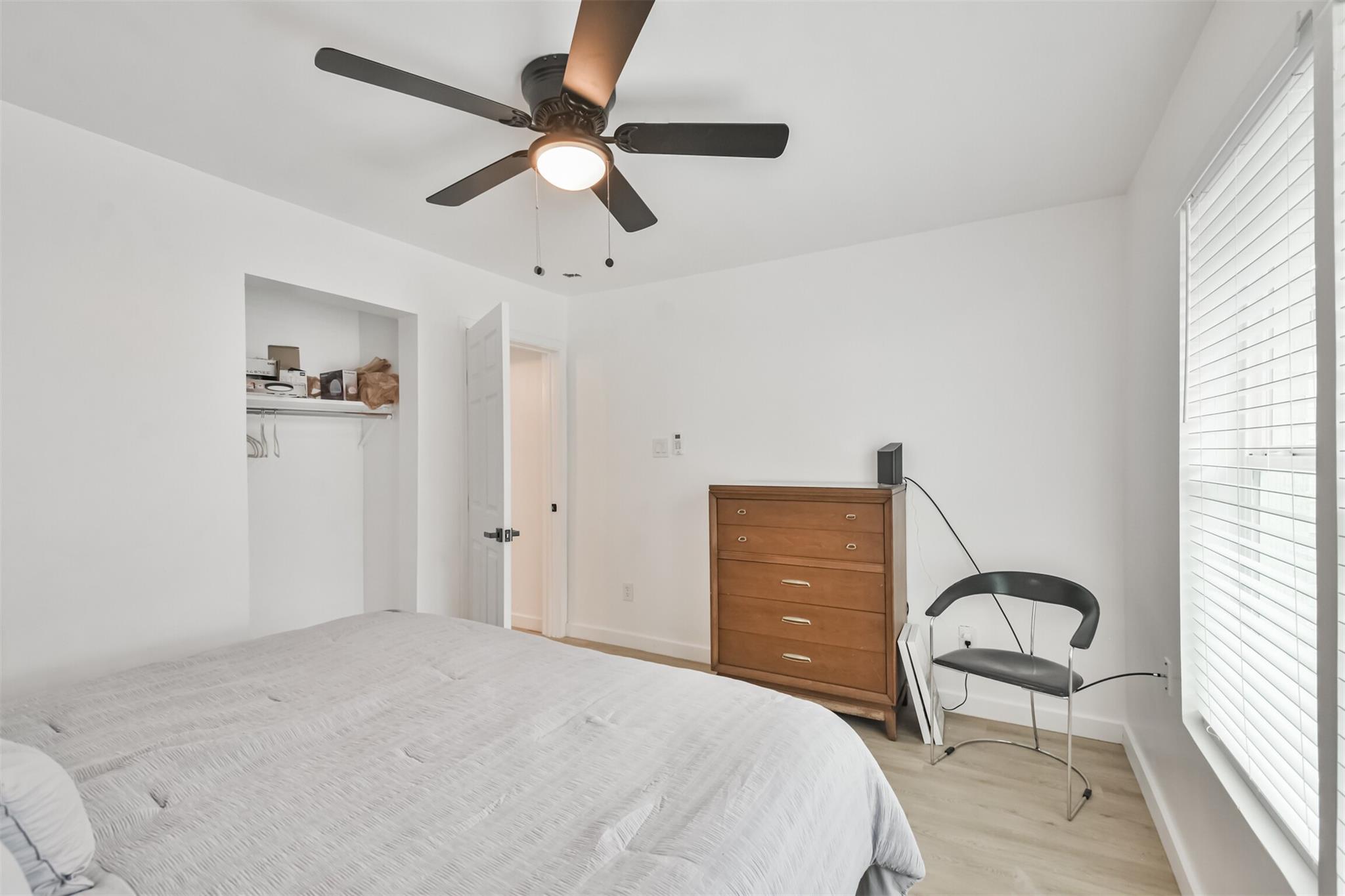 4705 A&B Pease Street