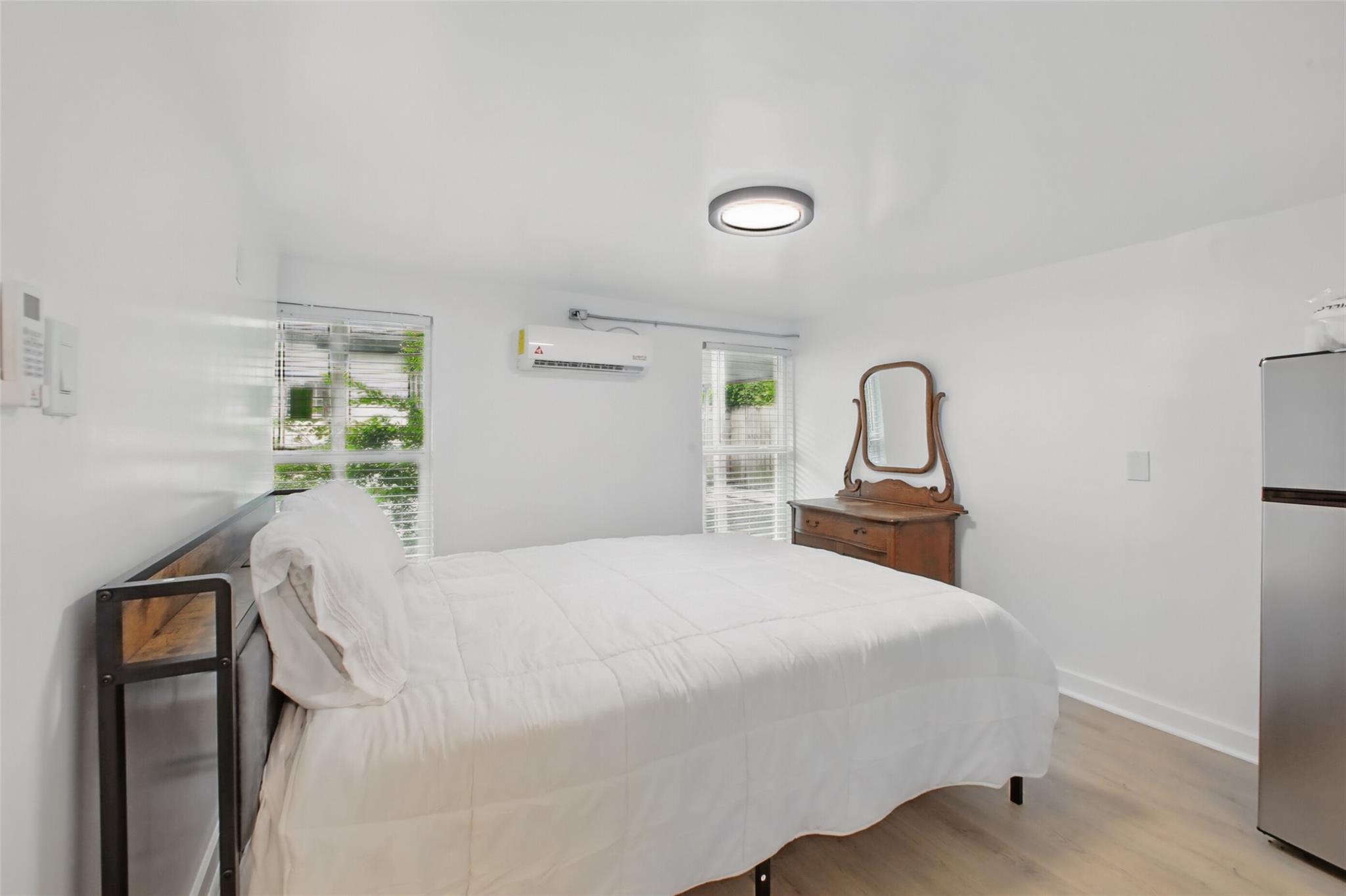 4705 A&B Pease Street