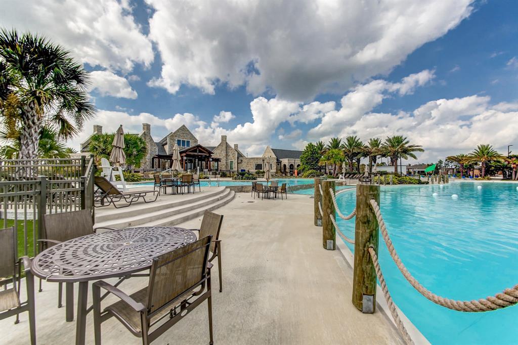 15658 Kirkton Raye Drive