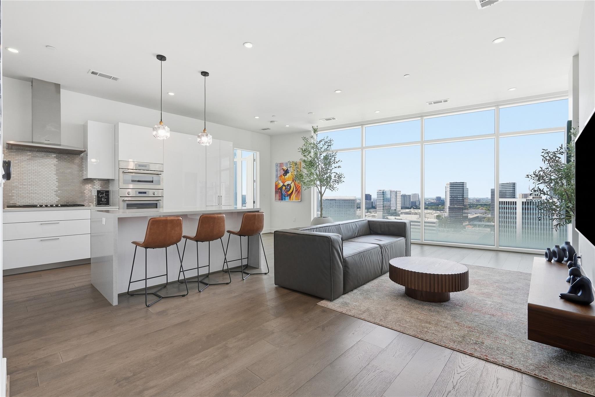 4521 San Felipe Street # 1904