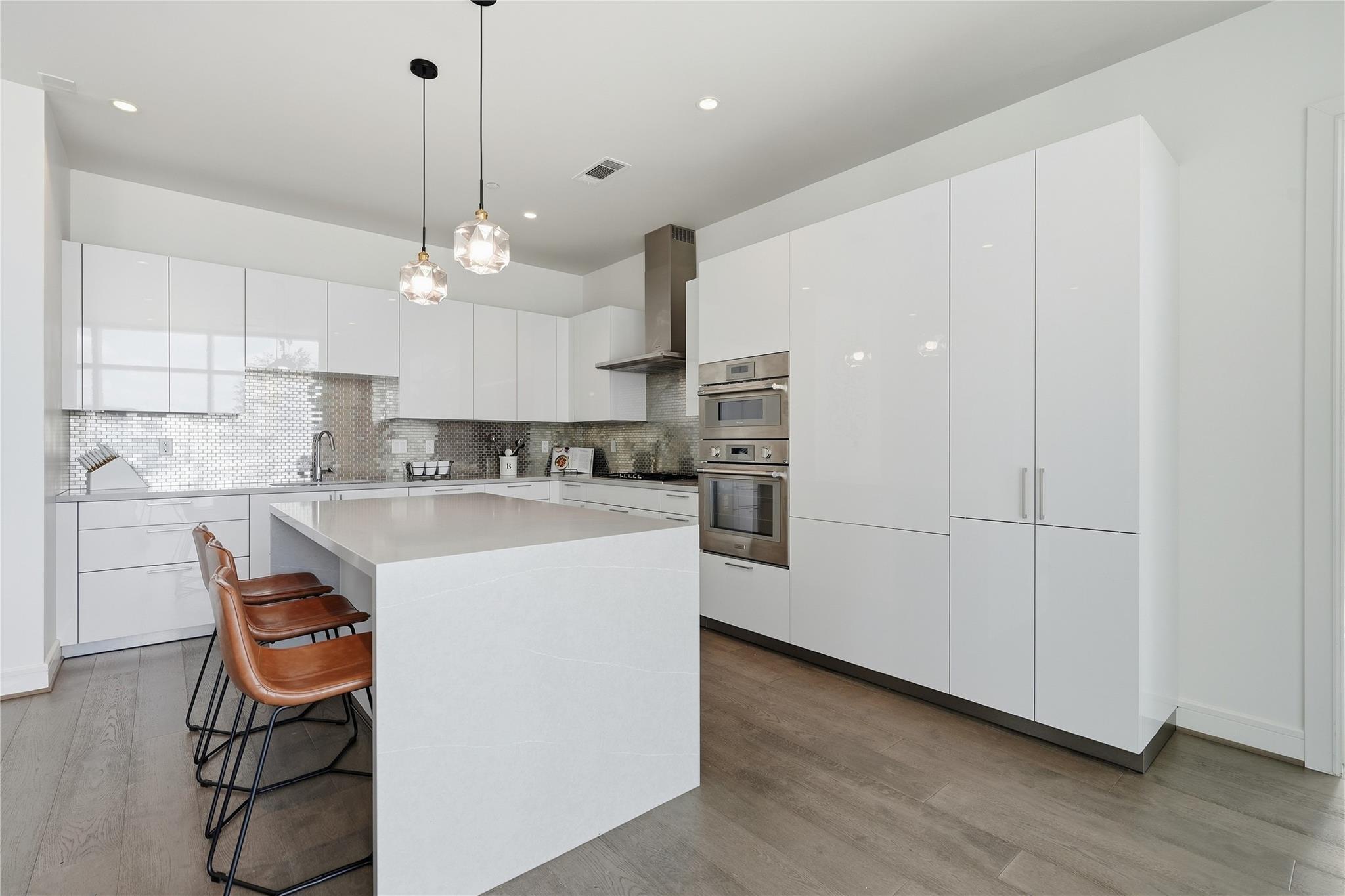 4521 San Felipe Street # 1904