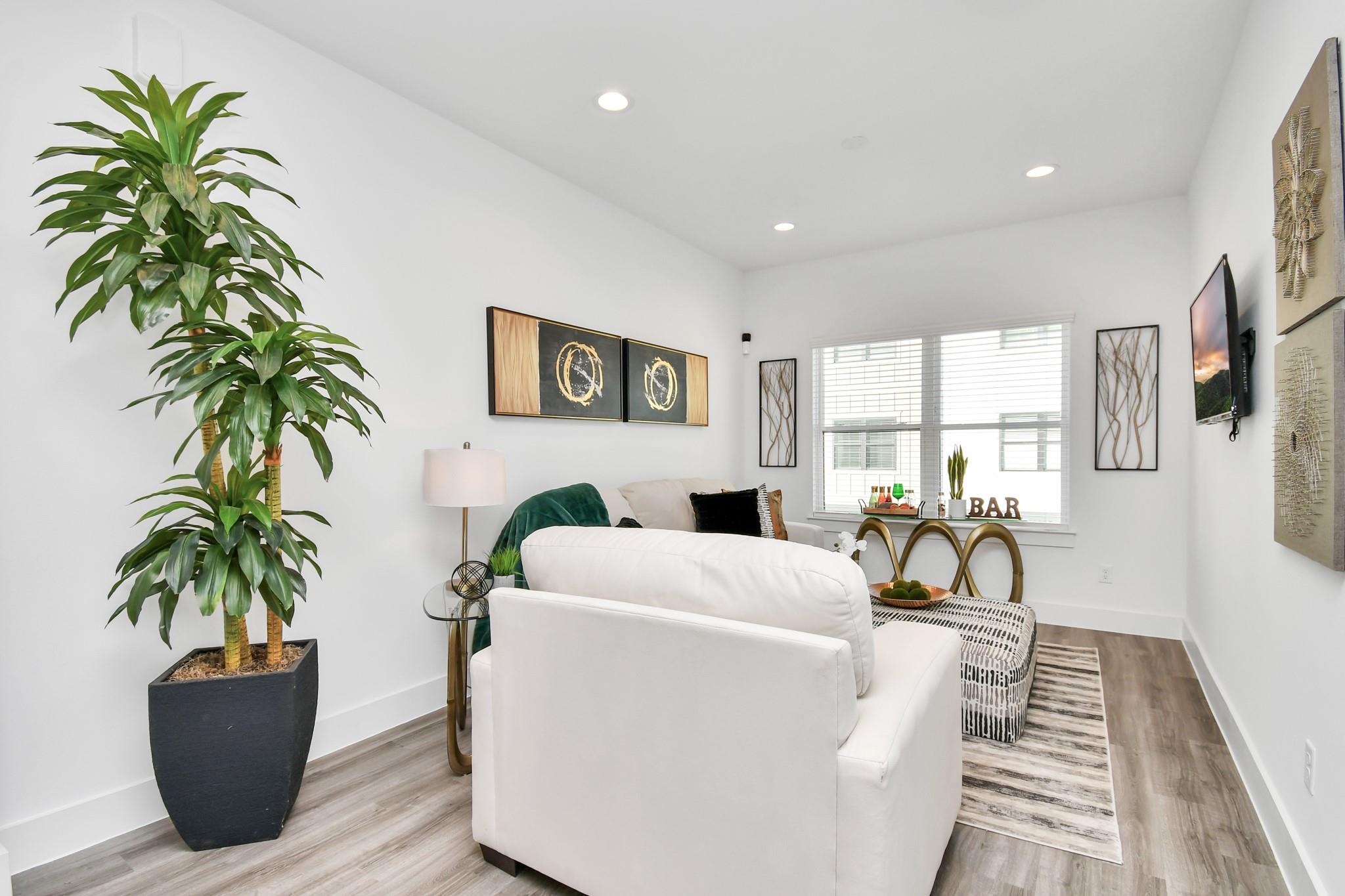 200 Laverne Willow Lane # B