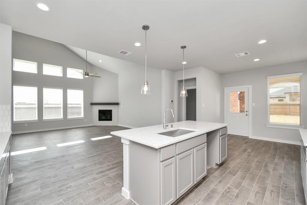 18211 Walnut Canopy Way