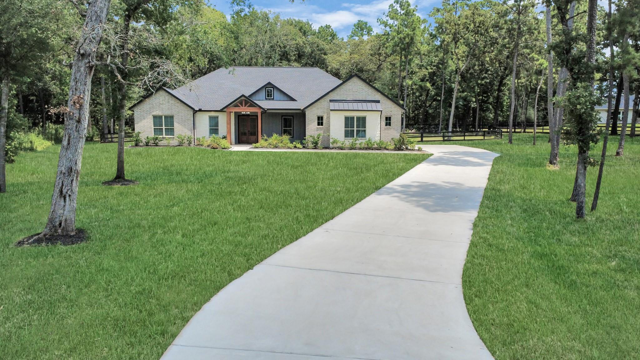 19801 Whispering Creek Trl