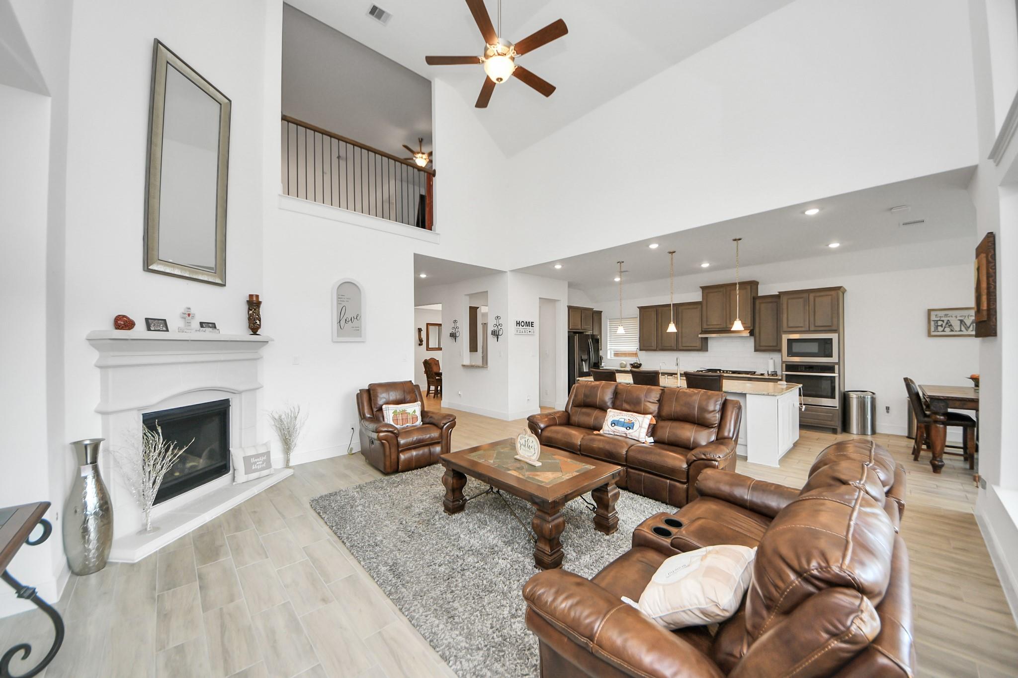 18011 Cowboy Creek Trail, Cypress