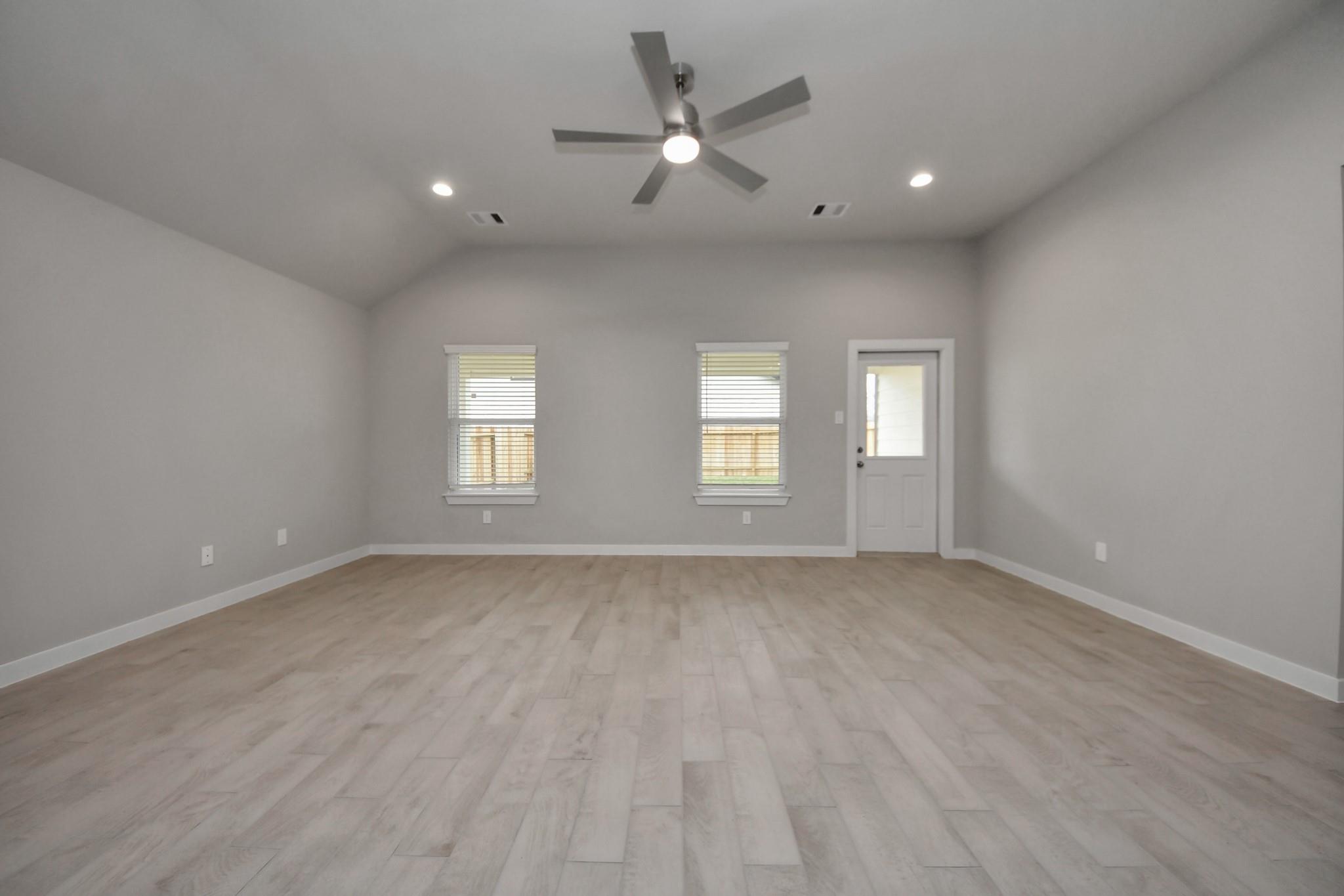 11118 Rose River Drive