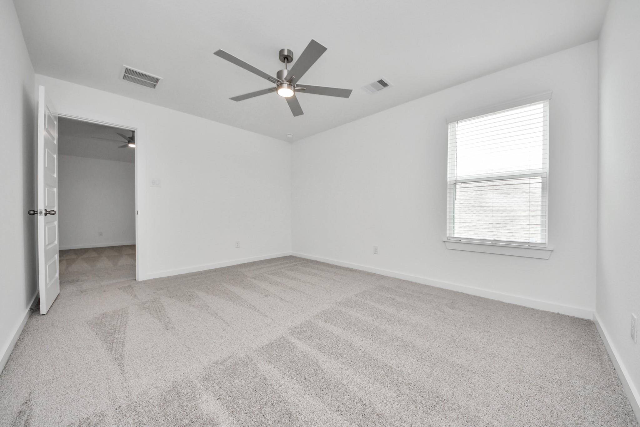 315 Ice Shore Trail