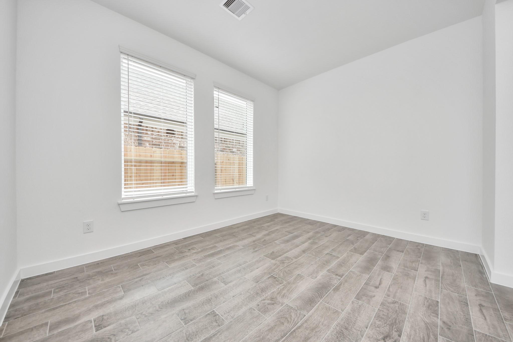 315 Ice Shore Trail