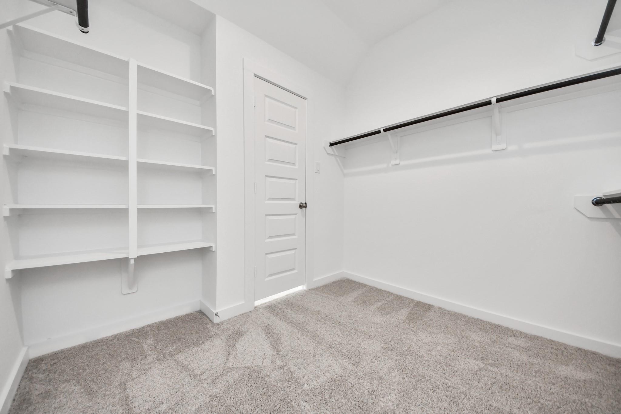315 Ice Shore Trail