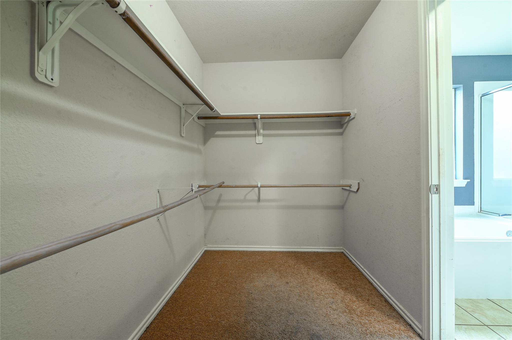 1927 Vermillion View Street