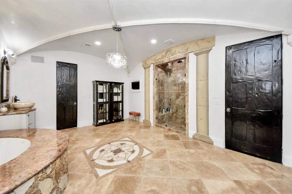2426 Blue Lake Drive