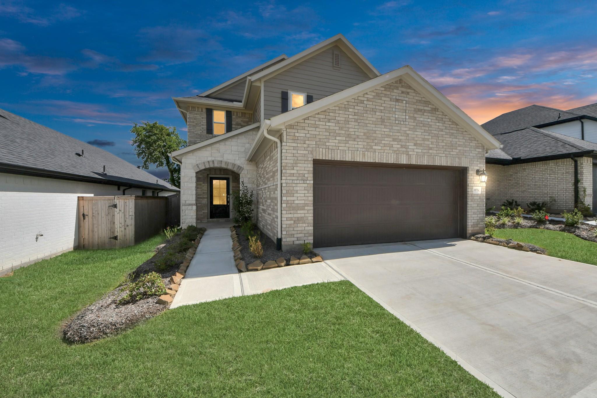 19576 Stripe Hill Bend