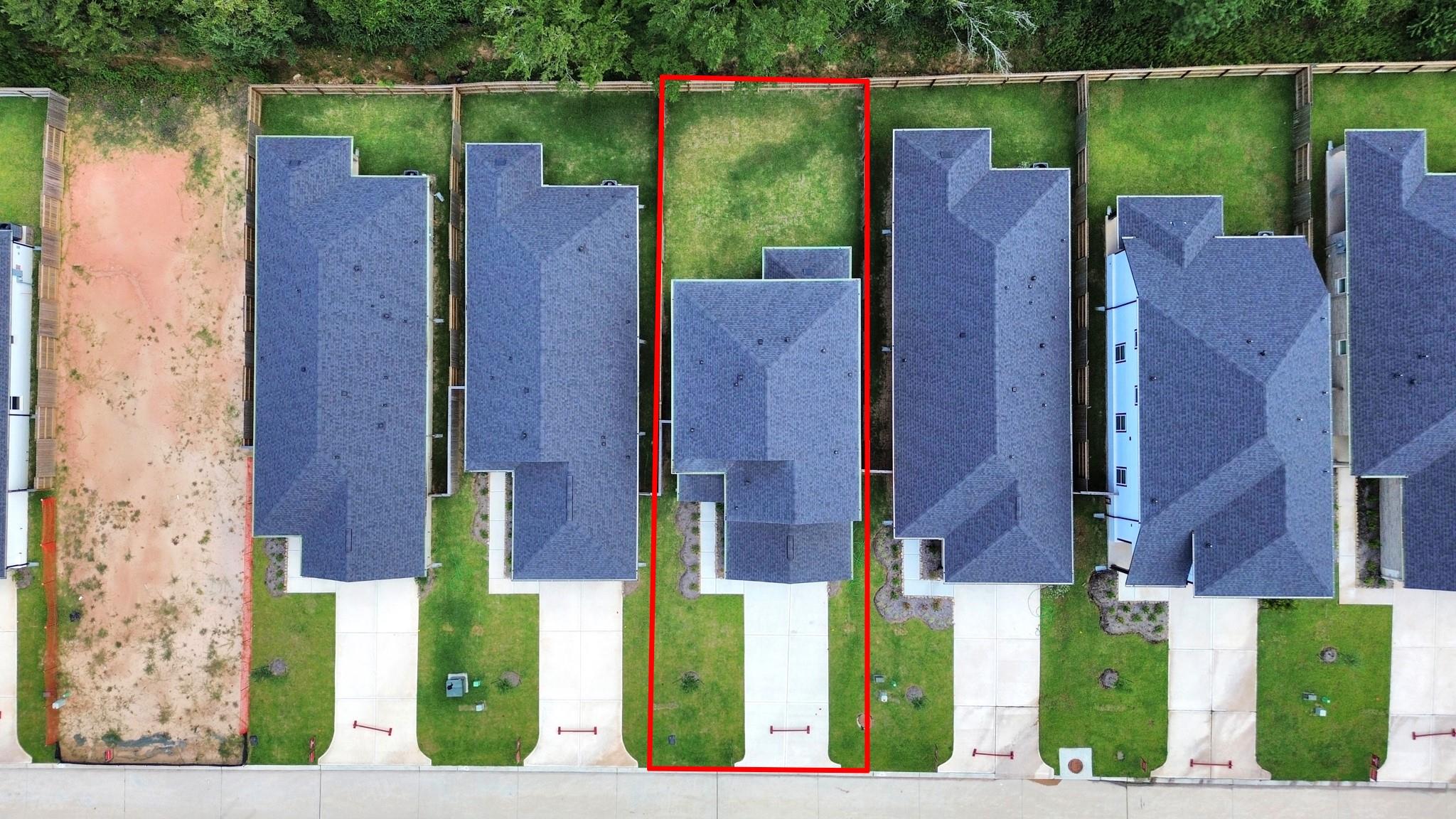 19576 Stripe Hill Bend