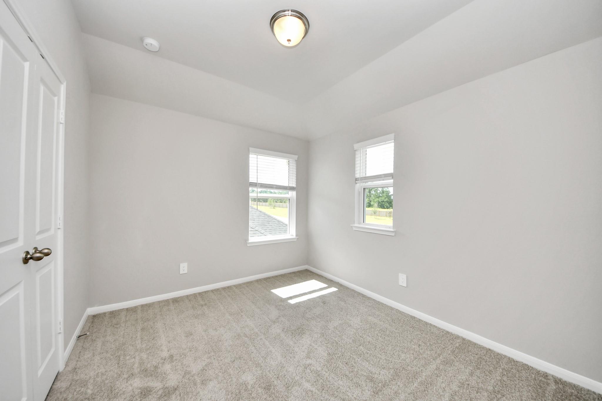 19576 Stripe Hill Bend