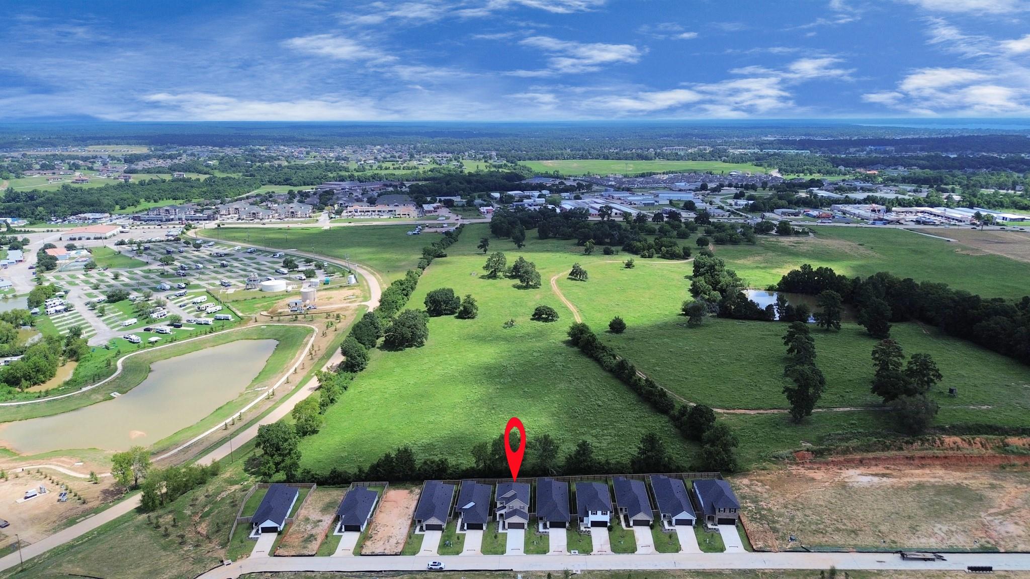 19576 Stripe Hill Bend