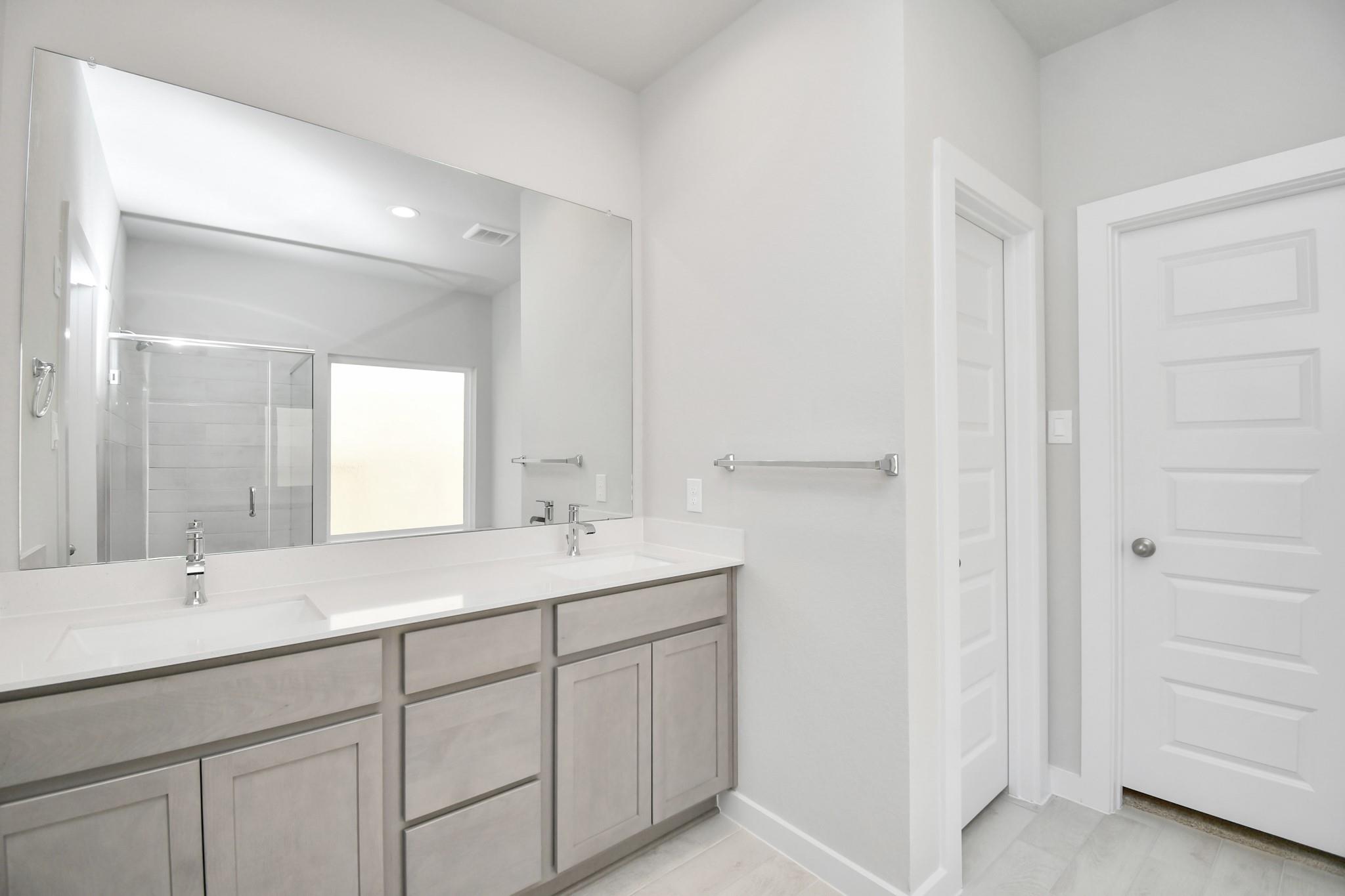 15011 Royal Leaf Drive