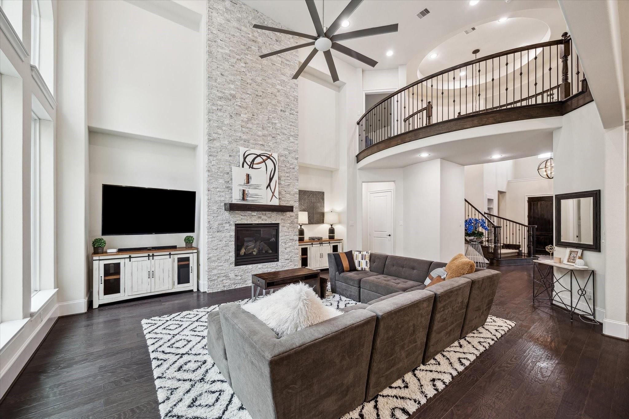 27618 Siandra Creek Lane