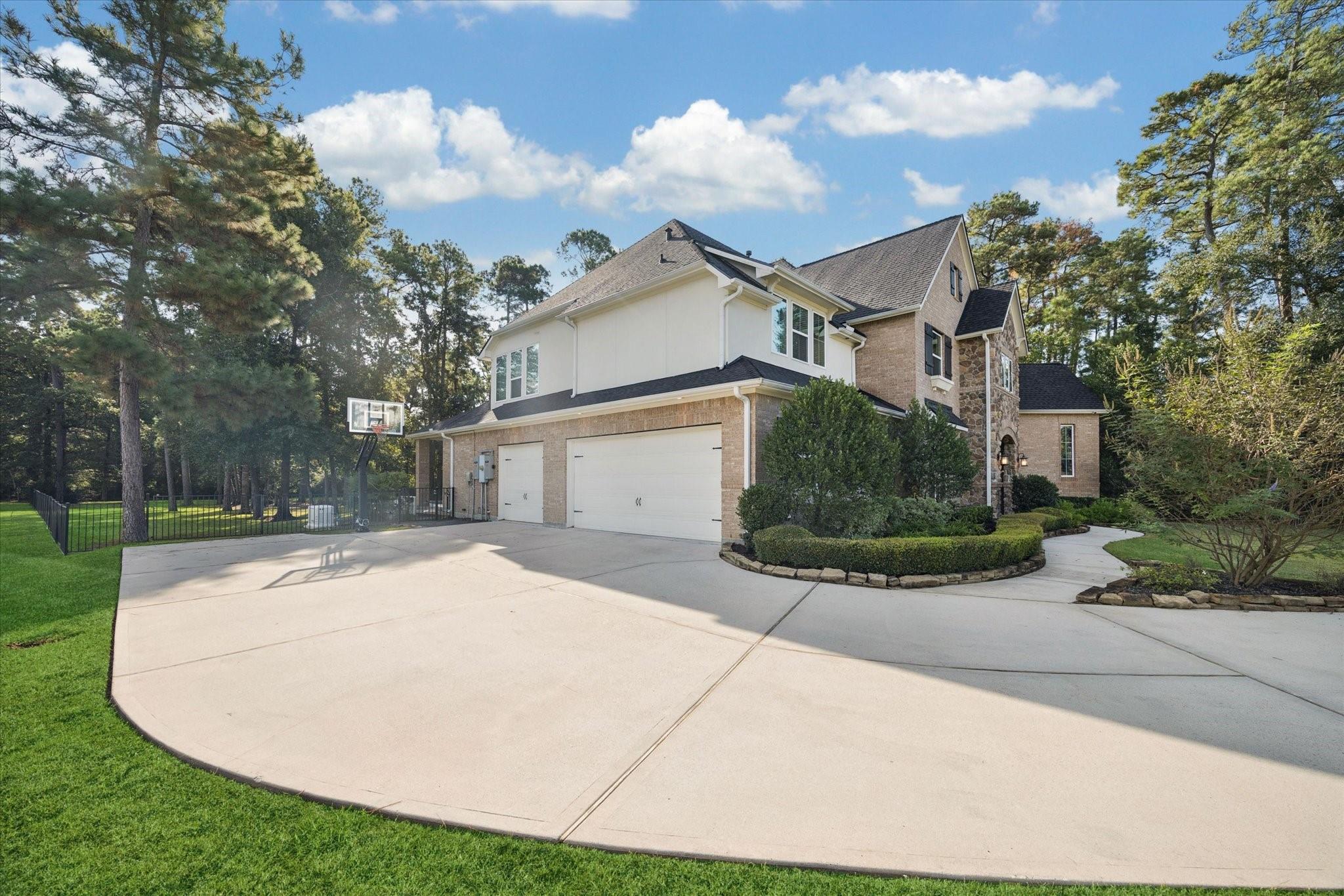 27618 Siandra Creek Lane