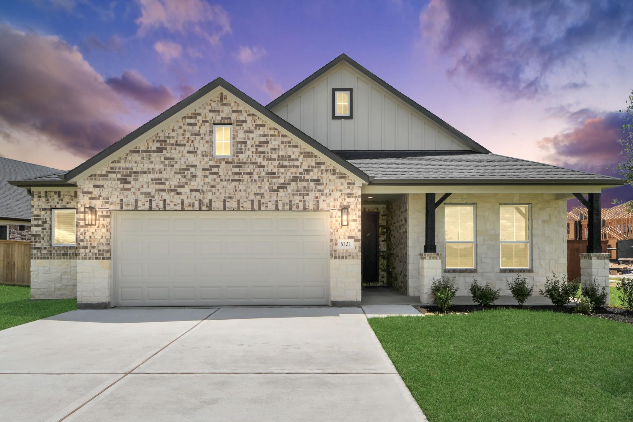 6202 Vista View Lane