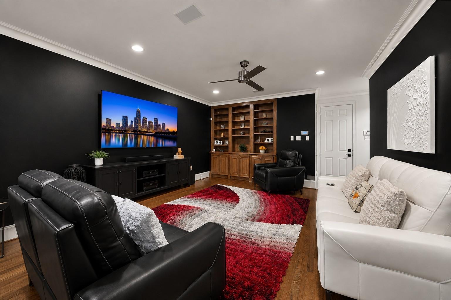 843 Rosastone Trail