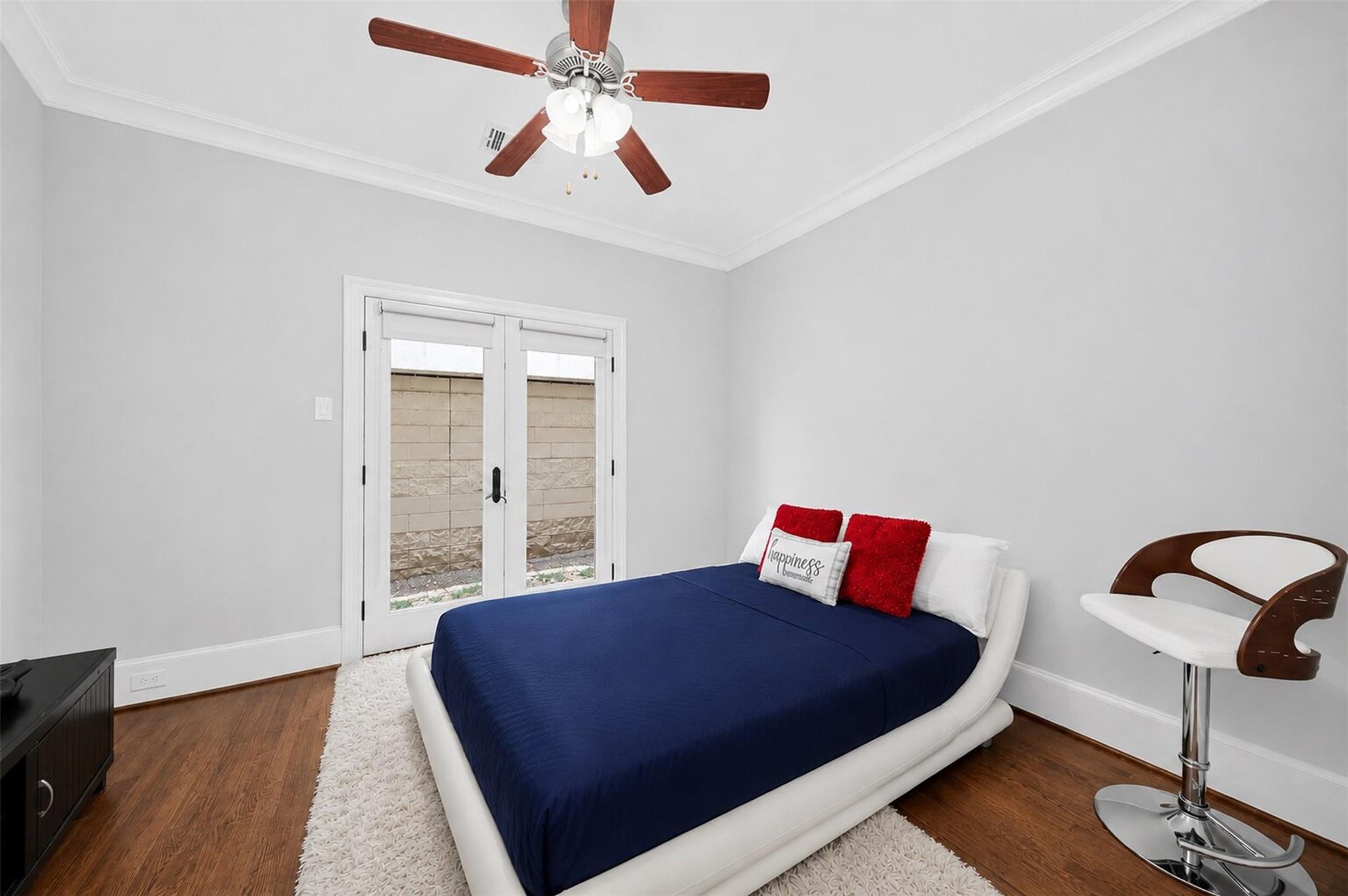 843 Rosastone Trail
